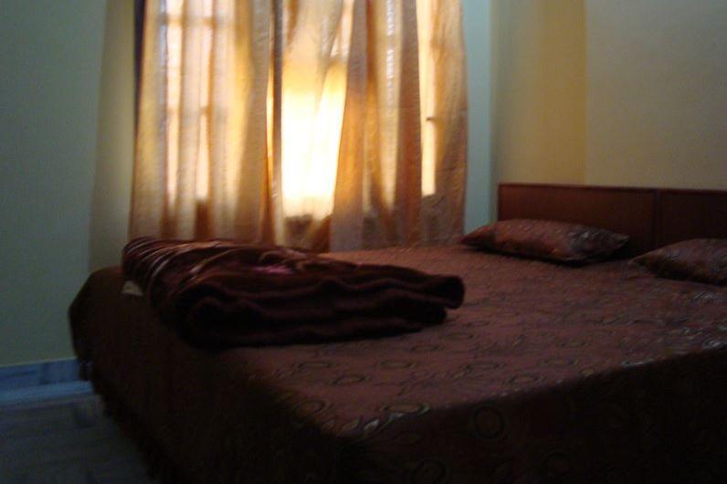 Raja Guest House Jalandhar Eksteriør billede