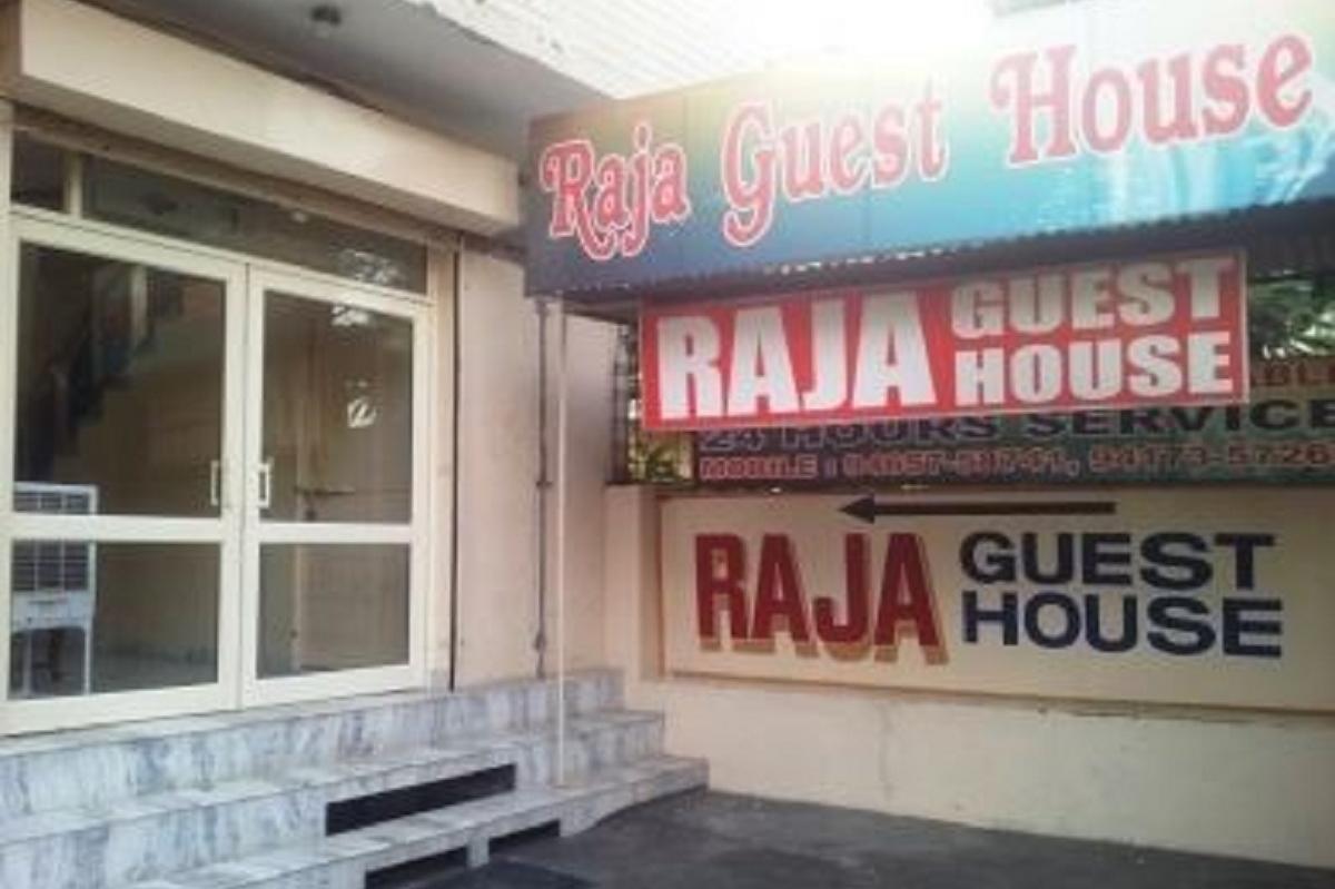 Raja Guest House Jalandhar Eksteriør billede